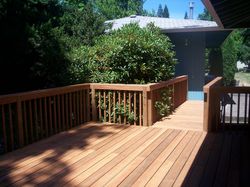 /images/deck_007_250x187.jpg